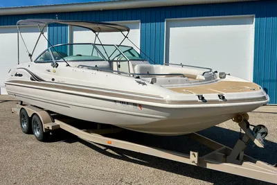 Hurricane SunDeck 237 OB