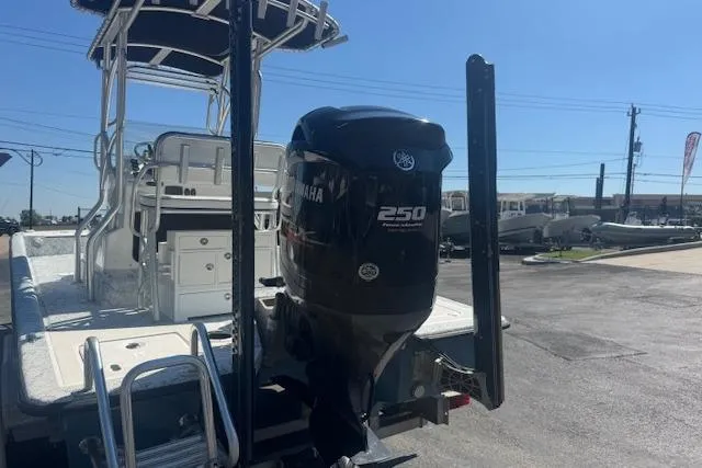 2016 Dargel Kat 250 HDX boat with Yamaha 250 outboard motor, parked outdoors.
