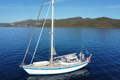 Hallberg-Rassy 49