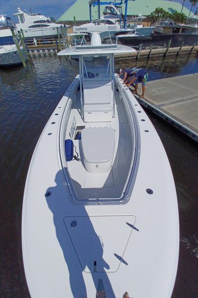 2018 Contender 35 ST