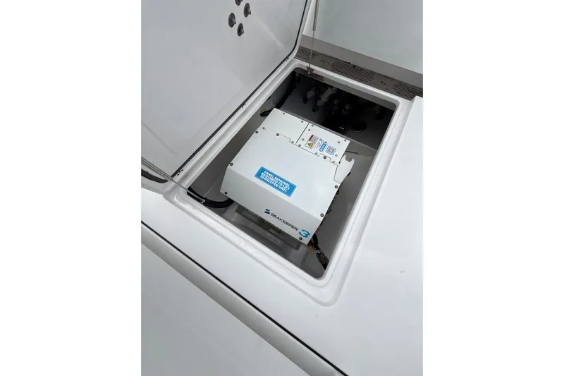 Scungilli Yacht Photos Pics 2023 Sportsman Open 352 Center Console with Seakeeper 3 stabilizer system.