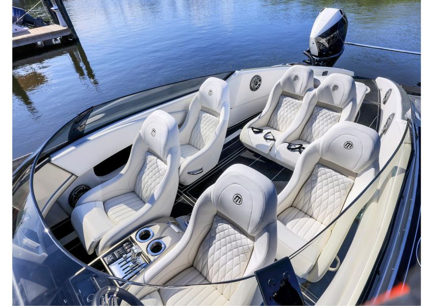 2023 Mystic Powerboats Catamaran