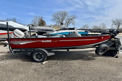 Alumacraft 175 Voyageur CS