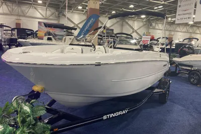 Stingray 172DC