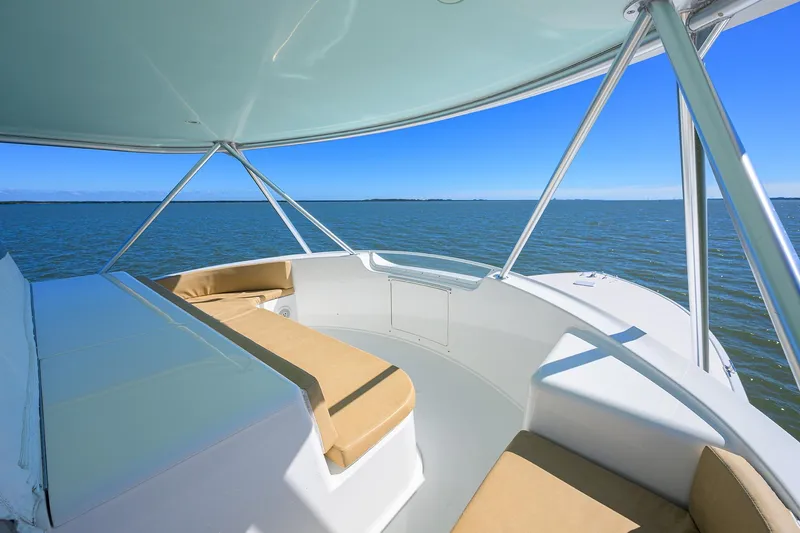 1/2 Barrel Yacht Photos Pics Large freezer compartment in front of console