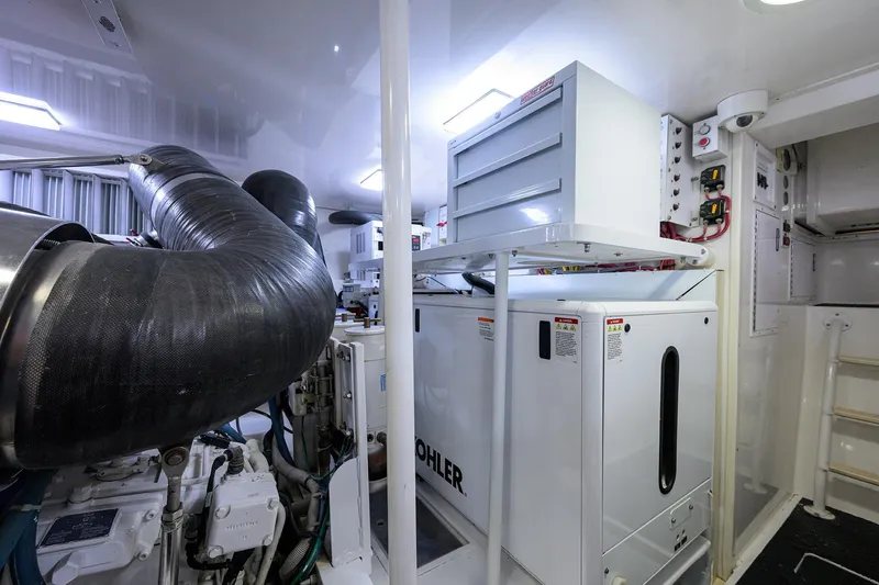 1/2 Barrel Yacht Photos Pics New 21kW Kohler generator in sound shield with toolbox above