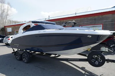 Four Winns HD3 Surf