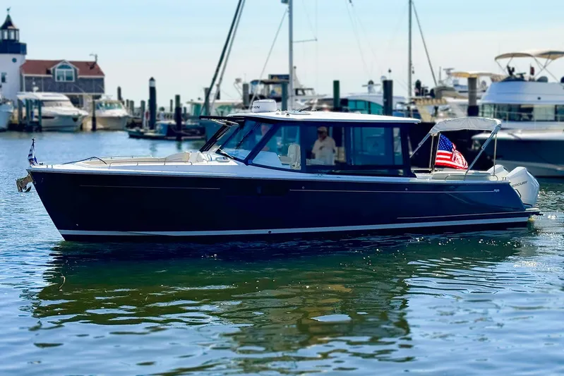 Freedom Yacht Photos Pics 