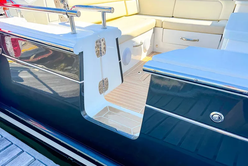 Freedom Yacht Photos Pics 