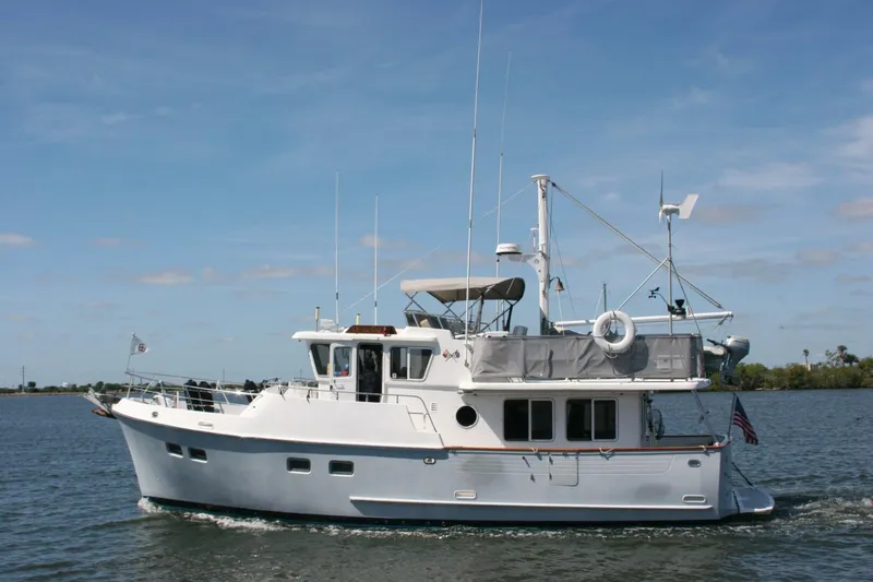 Off The Grid Yacht Photos Pics 