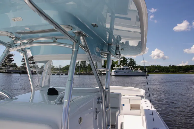  Yacht Photos Pics 2019 Bahama 41 boat on calm water with clear blue sky.