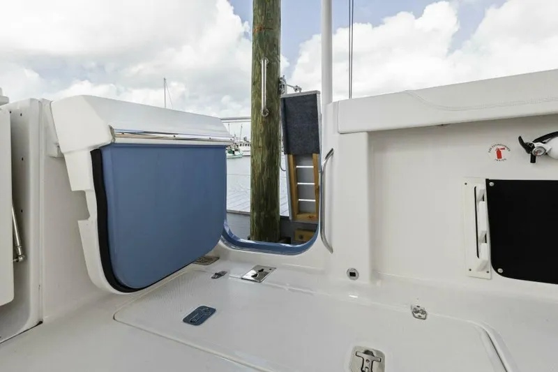  Yacht Photos Pics Cockpit