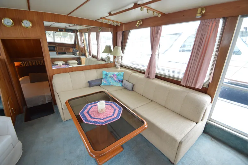 II Freedom II Yacht Photos Pics 