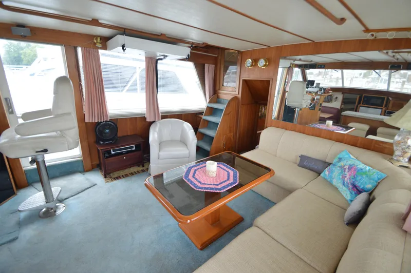 II Freedom II Yacht Photos Pics 