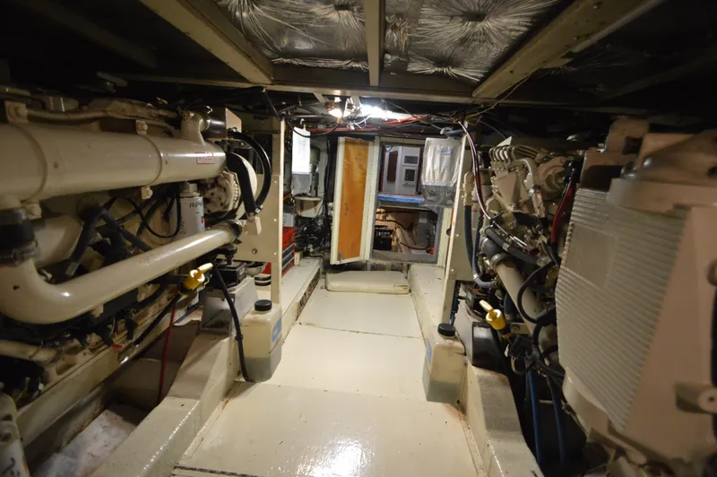 II Freedom II Yacht Photos Pics 