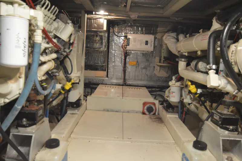 II Freedom II Yacht Photos Pics 