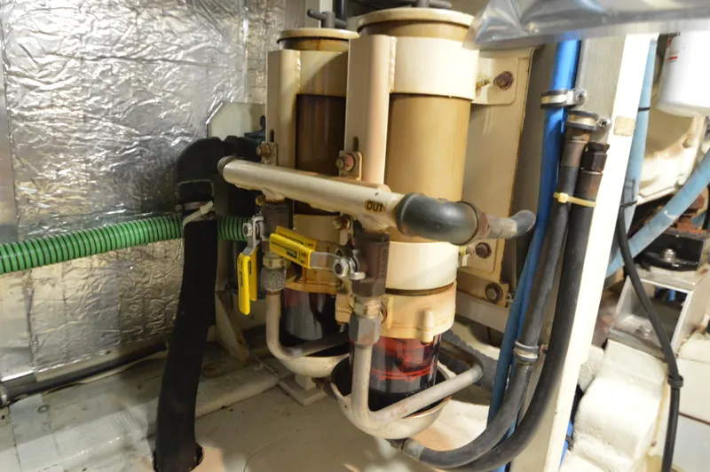 II Freedom II Yacht Photos Pics 