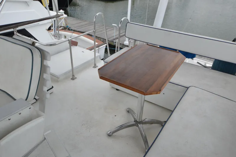 II Freedom II Yacht Photos Pics 