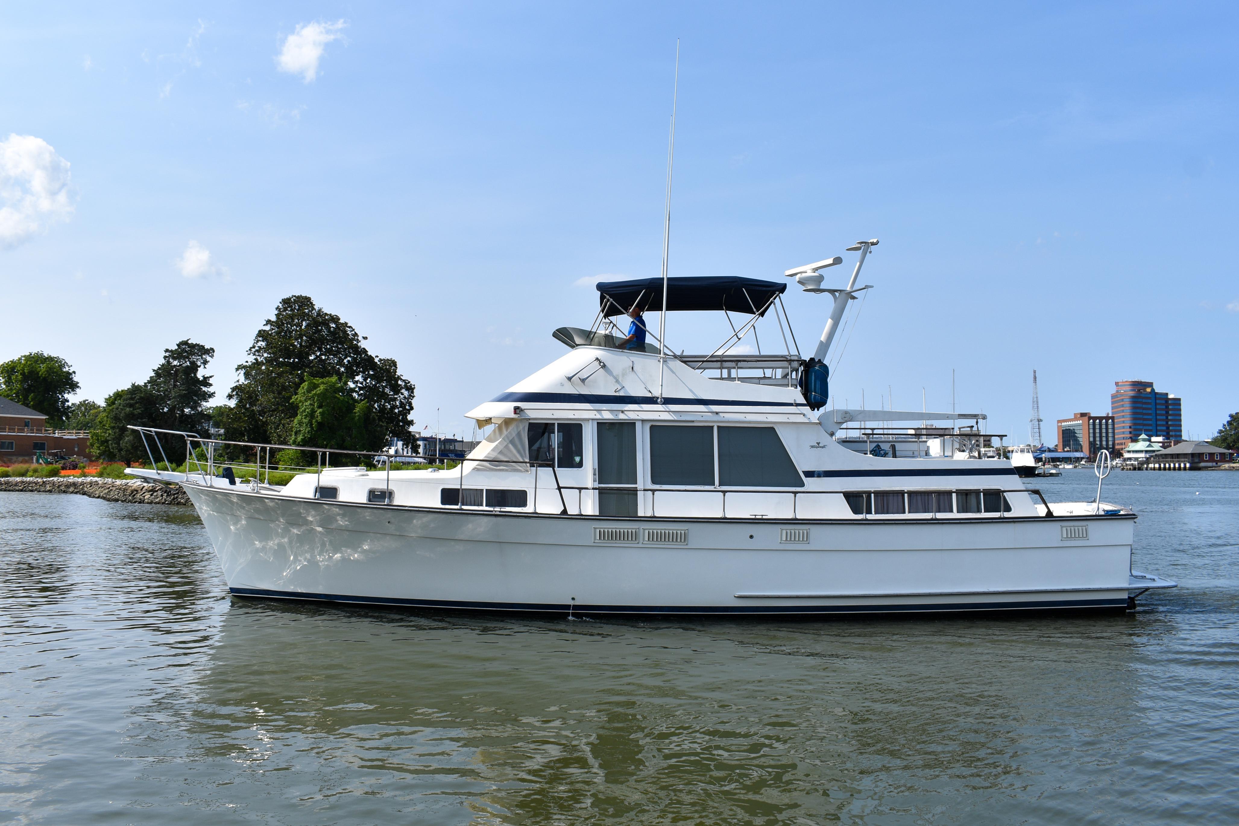 1991 Tollycraft 48 CPMY with 2008 Cummins Power Motor Yachts for sale ...