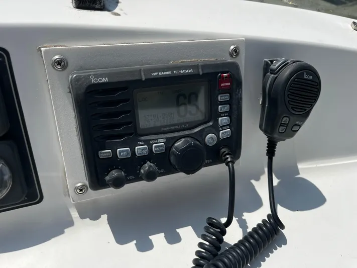 II Freedom II Yacht Photos Pics 