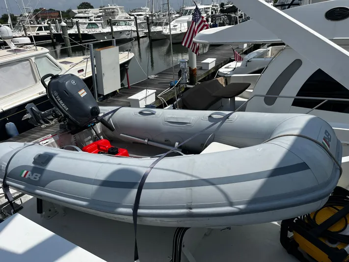 II Freedom II Yacht Photos Pics 