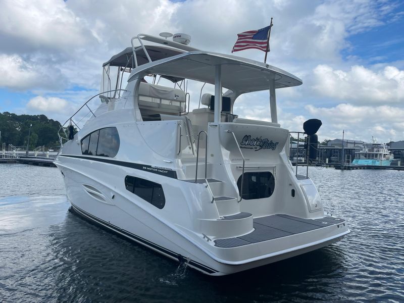 2003 Silverton 39 Motor Yacht