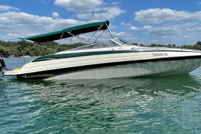 2000 Crownline 277 CCR