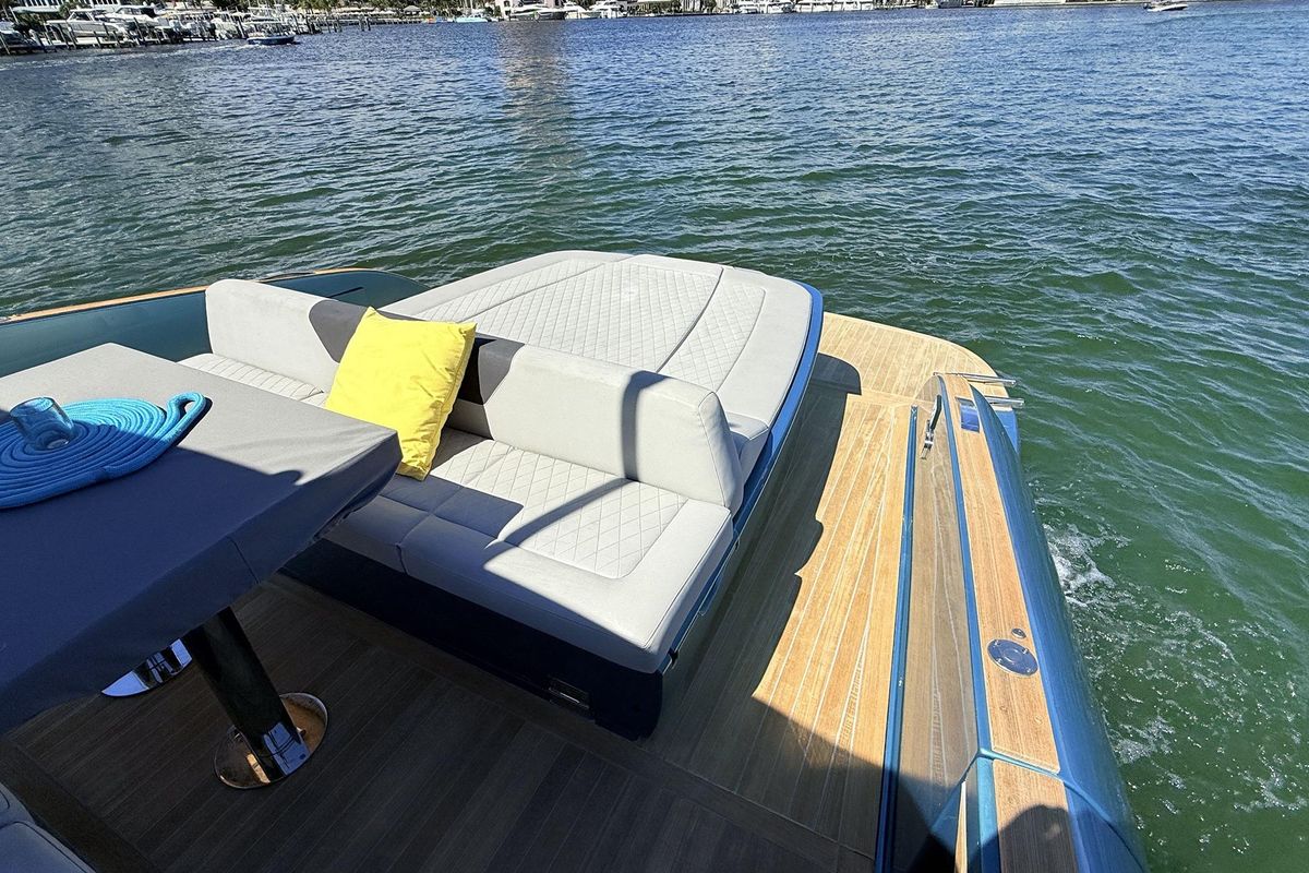 2022 Solaris Power 44 