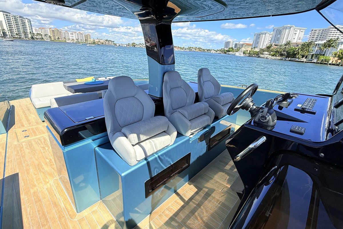 2022 Solaris Power 44 