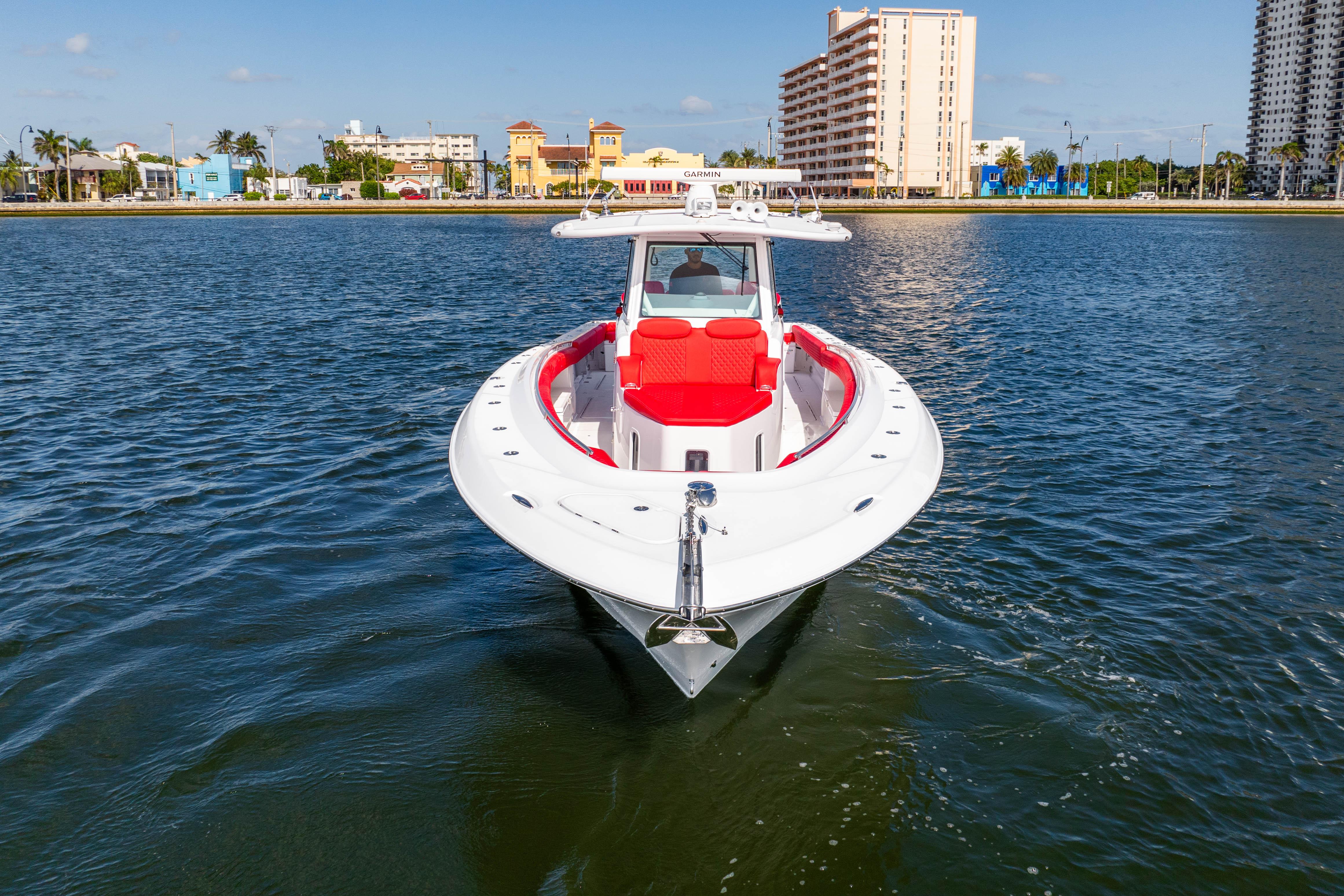 2024 HCB 42 Lujo Center Console for sale - YachtWorld