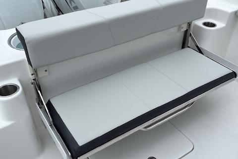 2025 Sea Pro 262 Sport boat seat, featuring sleek gray upholstery and modern design.