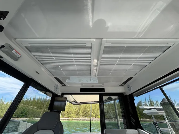 Knot Work'n Yacht Photos Pics 2020 Jeanneau NC895 Knot Work'N - Hardtop