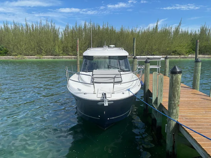 Knot Work'n Yacht Photos Pics 2020 Jeanneau NC895 Knot Work'N - Bow