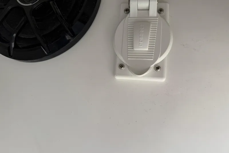  Yacht Photos Pics 2024 SeaHunter 35 Tournament boat detail showing a speaker and electrical outlet.