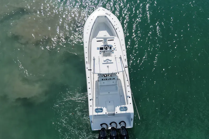  Yacht Photos Pics Aerial view of 2024 SeaHunter 35 Tournament boat on clear water.