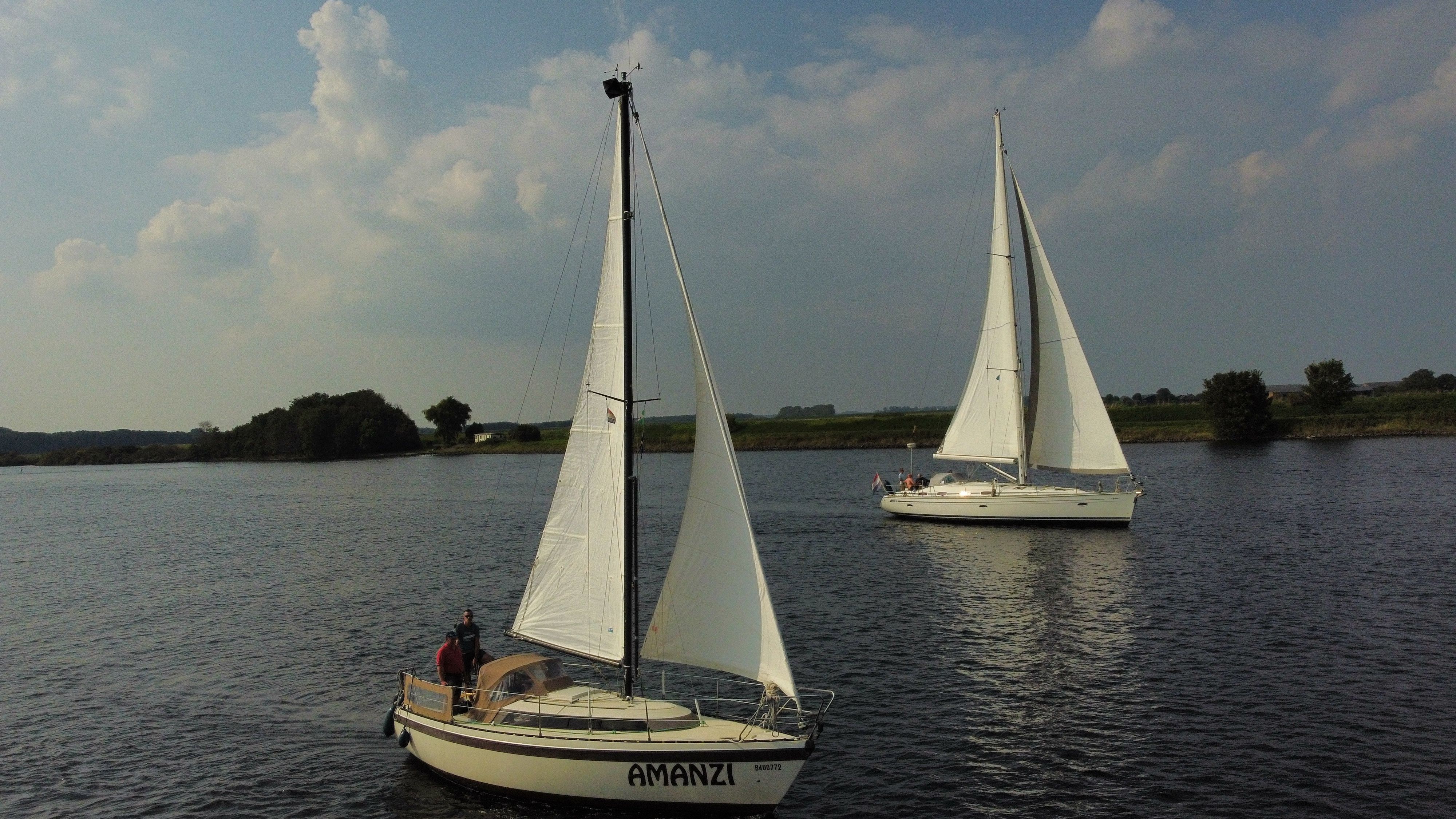 1983 Friendship Friendship 28