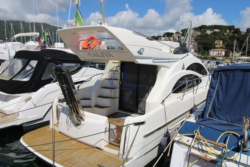 C Yacht Photos Pics 