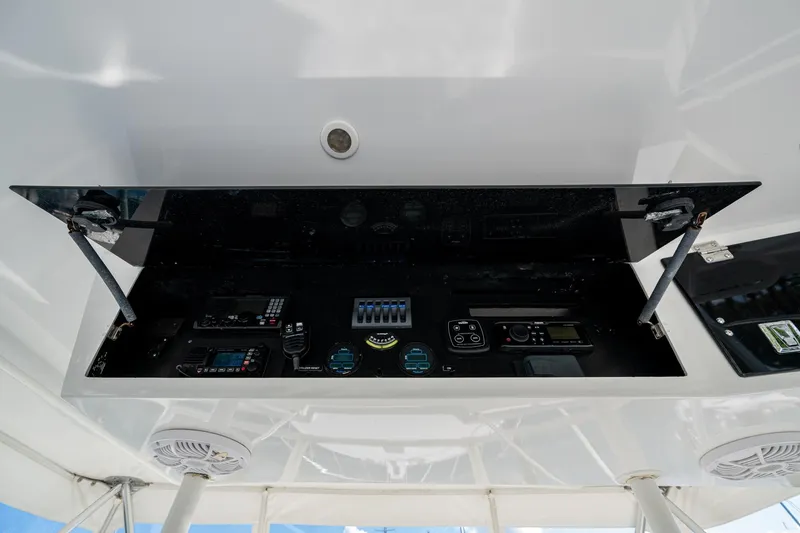 Navigator Yacht Photos Pics Control panel of a 1998 Viking 50 Convertible yacht, featuring various navigation instruments.