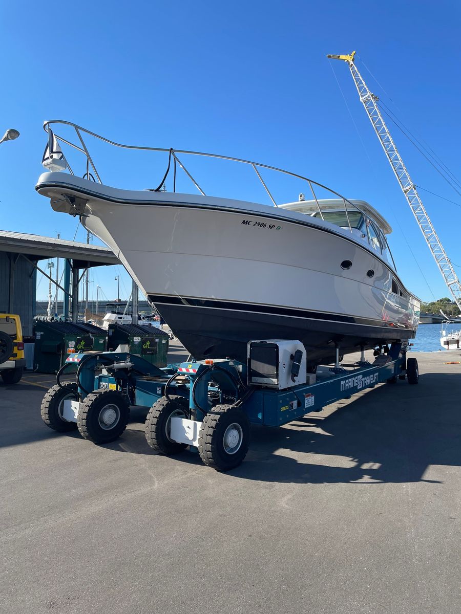 2004 Tiara Yachts 42 