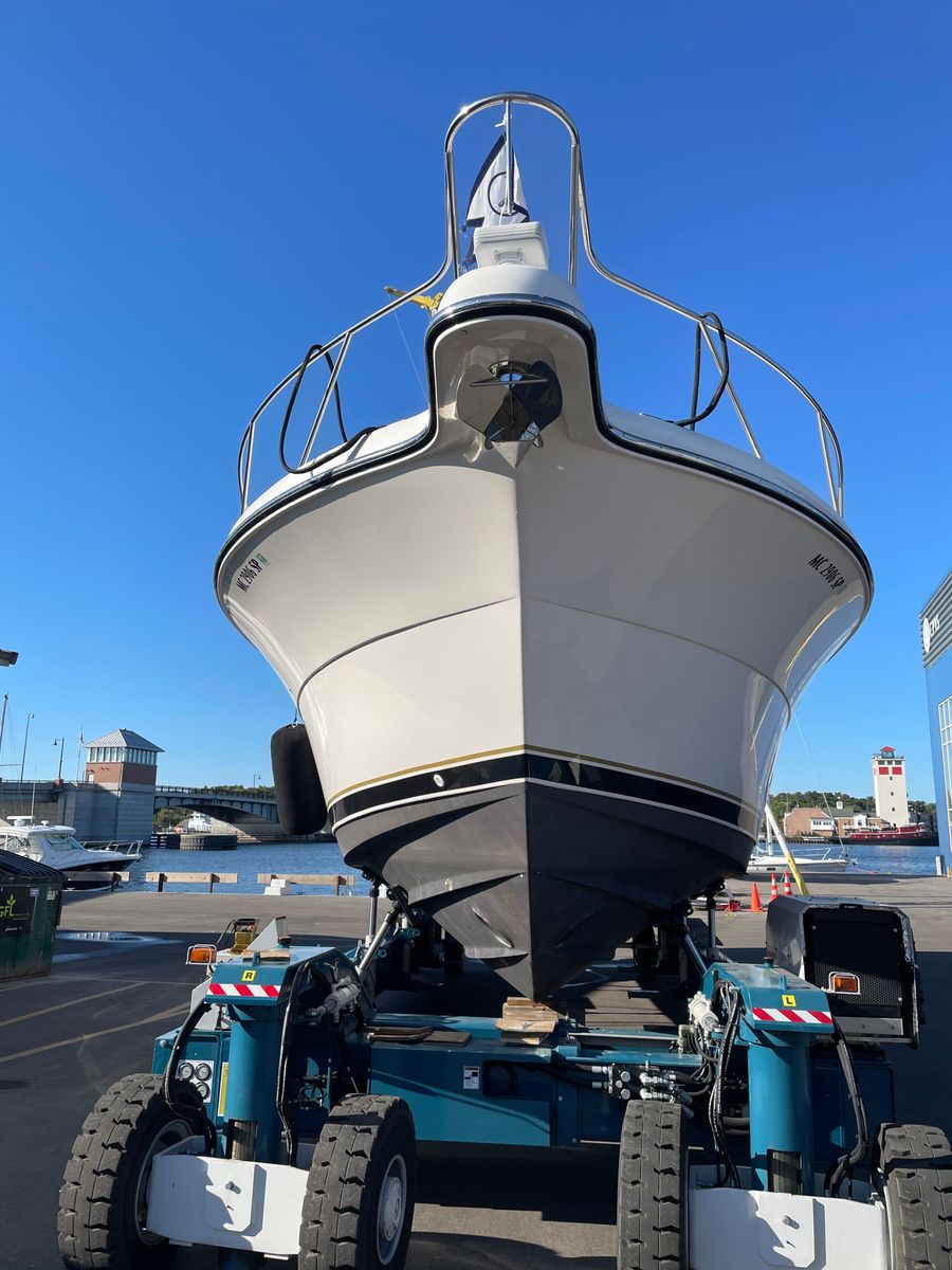 2004 Tiara Yachts 42 