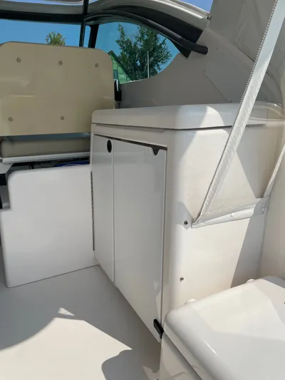 Gonzo Yacht Photos Pics 