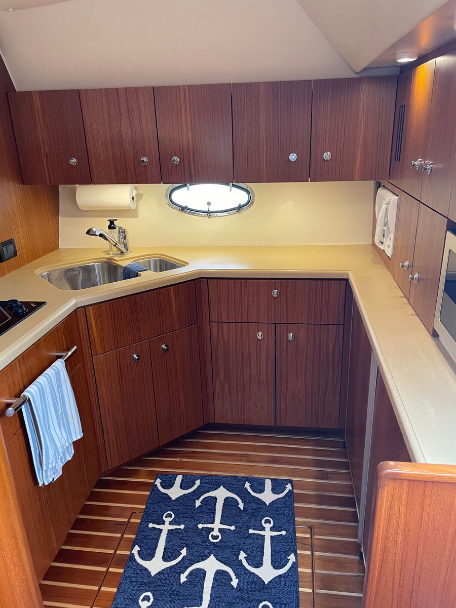 2004 Tiara Yachts 42 