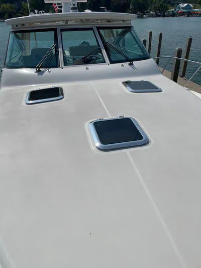 Gonzo Yacht Photos Pics 