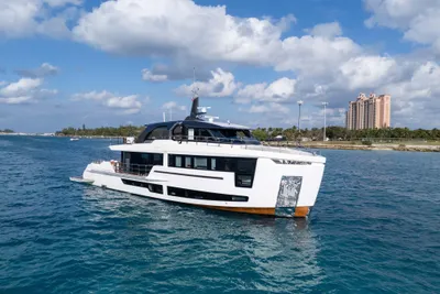 Alpha 100 Squalo Co Ownership