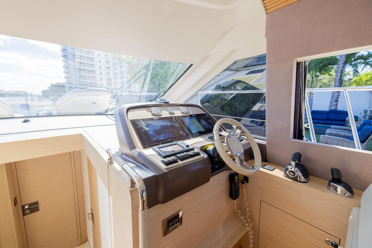 2016 Beneteau 50 