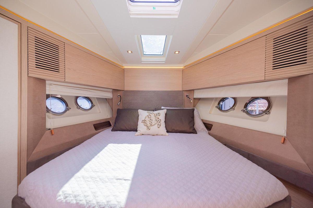 2016 Beneteau 50 
