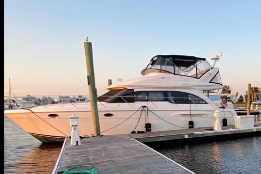 411 Meridian Yacht Photos Pics 