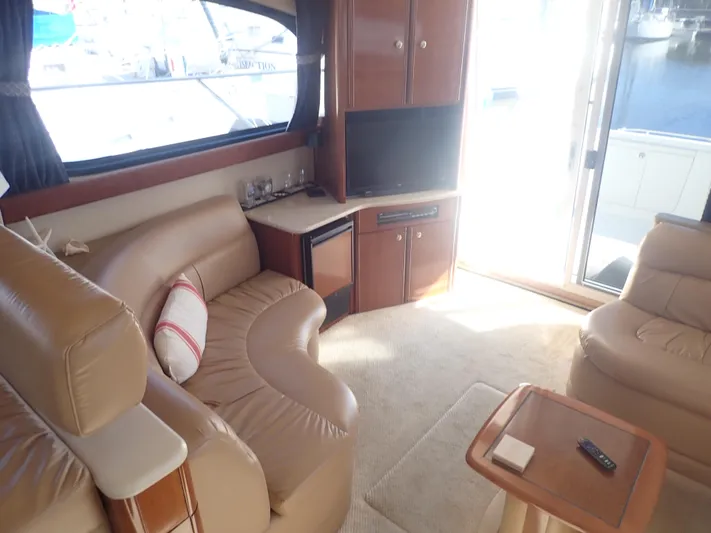 411 Meridian Yacht Photos Pics 