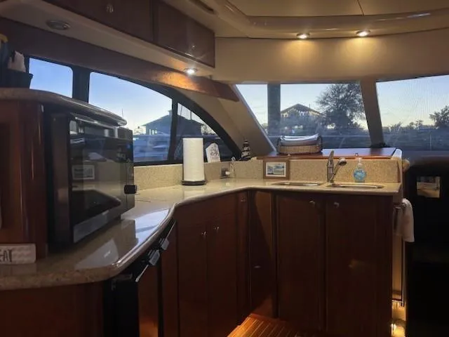 411 Meridian Yacht Photos Pics 