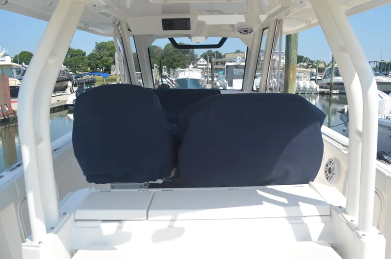 Trade-in Yacht Photos Pics Helm seat covers